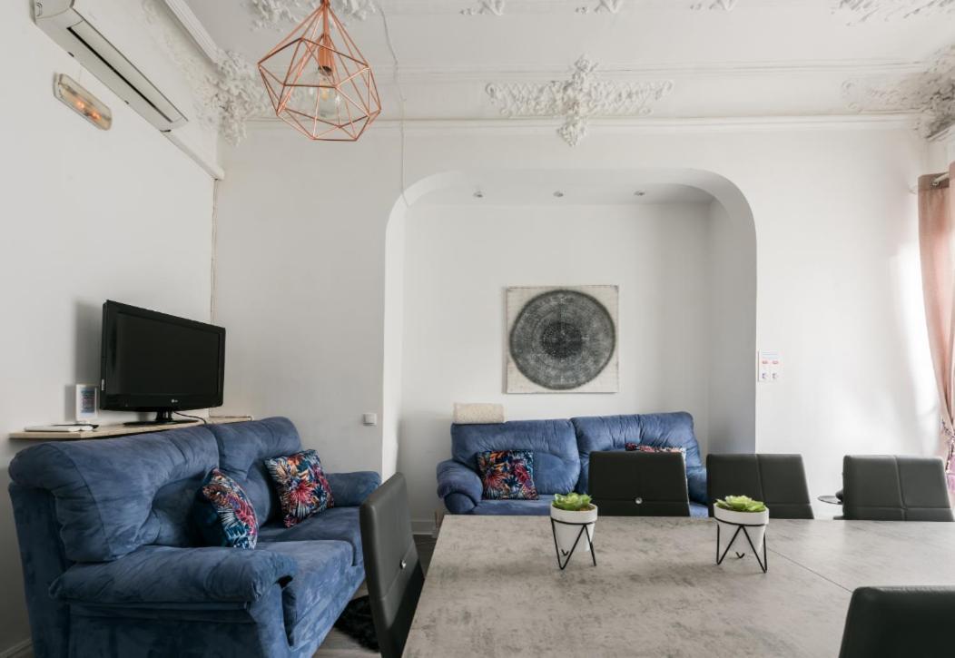 M&F 7 Rooms/7 Bathrooms Over Gran Via Madrid Buitenkant foto