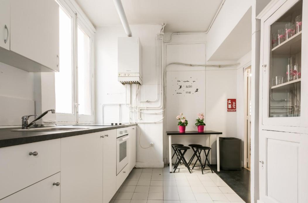 M&F 7 Rooms/7 Bathrooms Over Gran Via Madrid Buitenkant foto