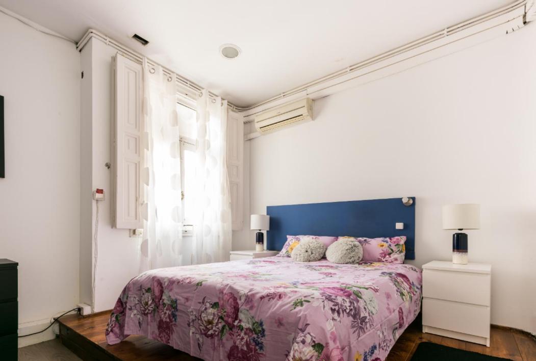 M&F 7 Rooms/7 Bathrooms Over Gran Via Madrid Buitenkant foto